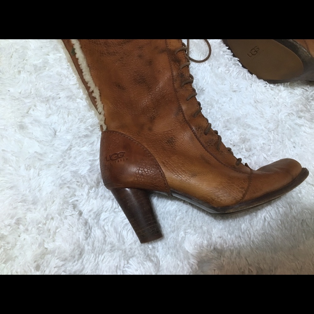 COPY - Ugg leather lace up boots - Picture 3 of 8